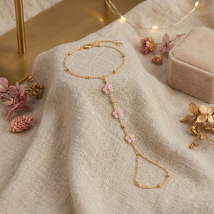 Floral Chain Hand Harness Angla